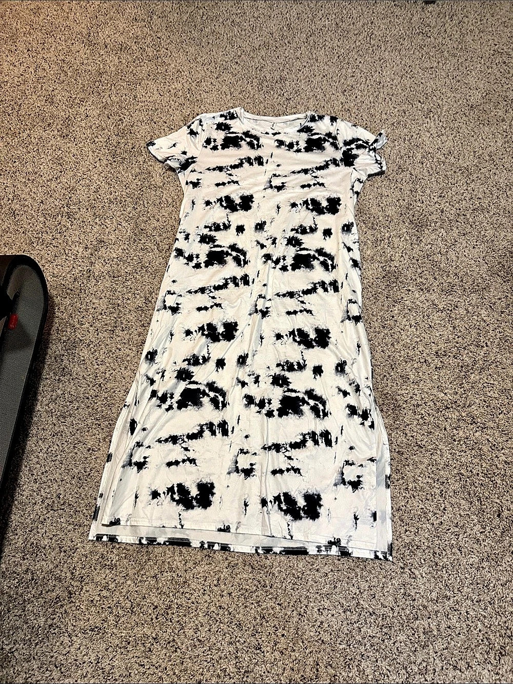 Naggoo Tie-Dye Maxi Dress White & Black XL